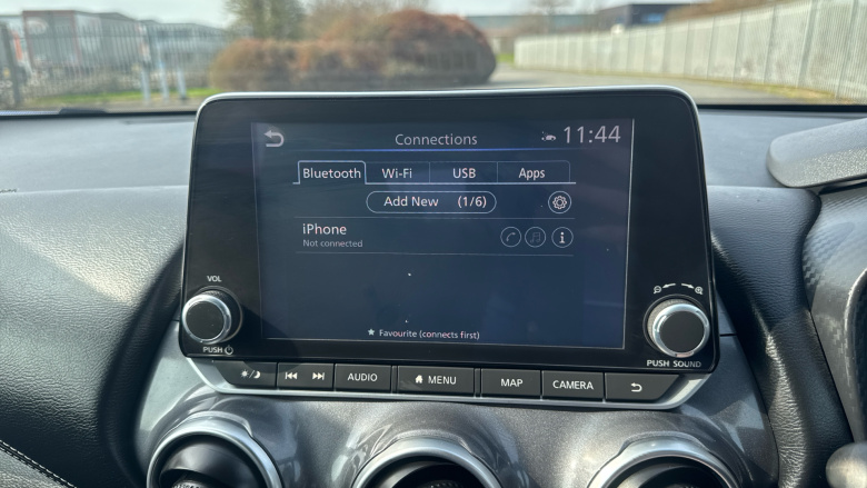 Nissan Juke 1.0 DiG-T 114 N-Connecta 5dr Petrol Hatchback